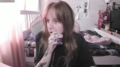 Rapunzel online show from 04-11-26, 01:26