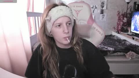 Rapunzel online show from 04-14-26, 01:28