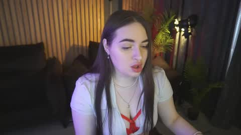 Snapshot of rapunzelangel chatting on 06-03-26, 05:54 rapunzelangel online show from 06-03-26, 05:54