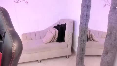 Raquel online show from 09-13-25, 08:52