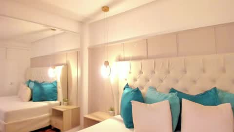 Raquel Moon online show from 04-21-26, 05:28