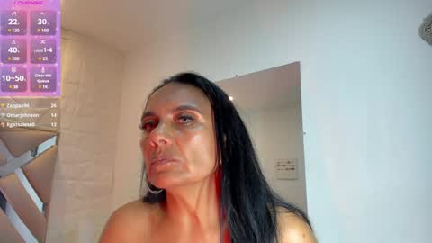 Snapshot of raquel_moore chatting on 01-19-25, 09:34 Raquel Moore online show from 01-19-25, 09:34