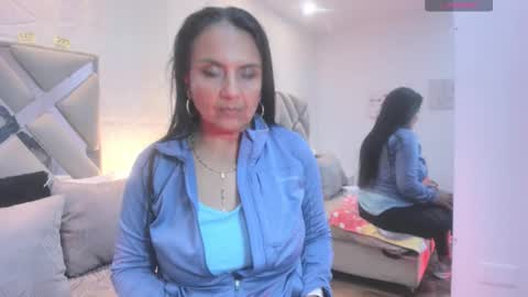 Snapshot of raquel_moore chatting on 09-30-25, 11:54 Raquel Moore online show from 09-30-25, 11:54