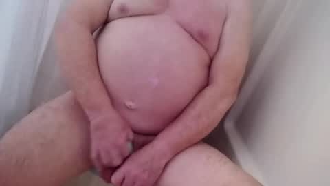 Snapshot of rasbearingsly chatting on 03-18-26, 03:59 Rasbear online show from 03-18-26, 03:59