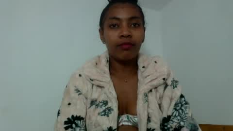 Snapshot of rasoaa chatting on 07-16-26, 06:25 Rasoaa online show from 07-16-26, 06:25
