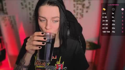 Snapshot of raspberry__girl chatting on 10-22-25, 10:20 Rita My schedule for this week Thursday-Monday online show from 10-22-25, 10:20