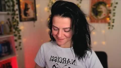 Snapshot of raspberry__girl chatting on 12-19-25, 09:44 Rita My schedule for this week Thursday-Monday online show from 12-19-25, 09:44