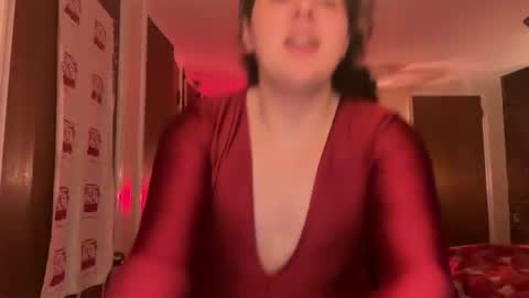 Snapshot of raspberrytommy chatting on 02-05-26, 03:55 Tommy online show from 02-05-26, 03:55