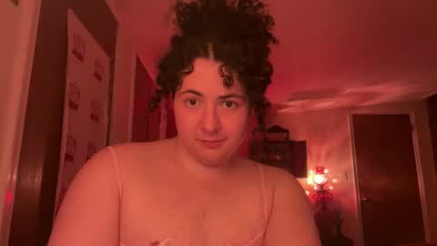 Snapshot of raspberrytommy chatting on 02-15-26, 01:46 Tommy online show from 02-15-26, 01:46