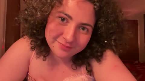 Snapshot of raspberrytommy chatting on 03-11-26, 02:06 Tommy online show from 03-11-26, 02:06