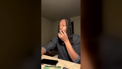 Snapshot of ratedex chatting on 04-13-26, 01:33 ratedex online show from 04-13-26, 01:33