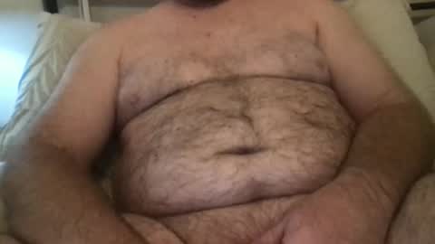 Snapshot of rattoy19 chatting on 10-21-25, 12:50 Rattoy online show from 10-21-25, 12:50