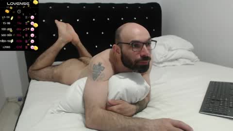 Snapshot of raul27big chatting on 05-01-26, 07:51 RaulWildBoy27 online show from 05-01-26, 07:51