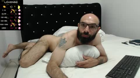 Snapshot of raul27big chatting on 06-10-26, 03:11 RaulWildBoy27 online show from 06-10-26, 03:11