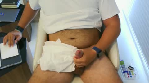 Snapshot of raulmartinez8888 chatting on 05-02-26, 09:20 RM online show from 05-02-26, 09:20