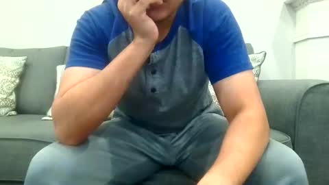 Snapshot of raulsub7 chatting on 01-12-26, 07:08 7 in size online show from 01-12-26, 07:08