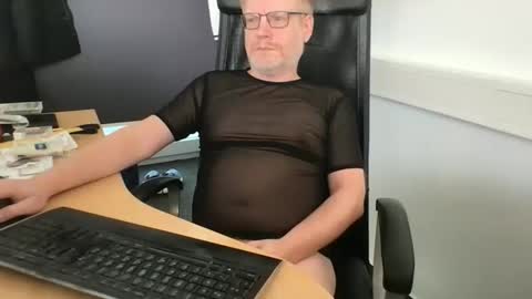 Snapshot of raunchyme chatting on 02-26-26, 02:49 Raunchy me online show from 02-26-26, 02:49