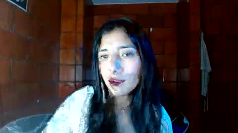 Snapshot of raven__purple chatting on 02-05-25, 02:19 raven__purple online show from 02-05-25, 02:19