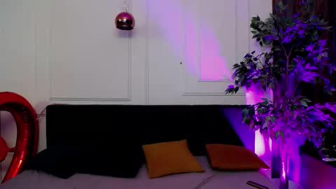 Raven Foxxy online show from 02-28-26, 05:08