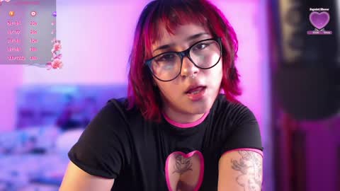 Snapshot of raven_gotic69 chatting on 12-18-24, 01:37 charlote rayen online show from 12-18-24, 01:37