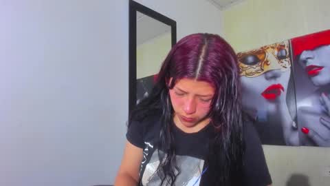 Snapshot of raven_rouge chatting on 11-20-25, 04:56 gata online show from 11-20-25, 04:56