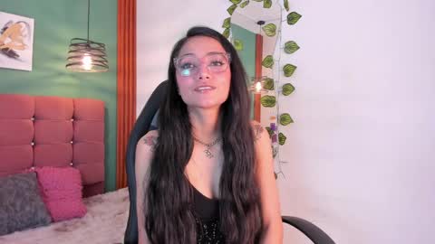 raven_smith_ online show from 06-04-26, 06:08