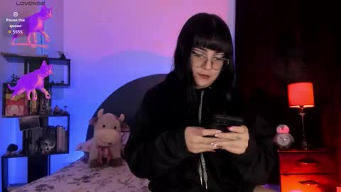 Snapshot of ravendark_666 chatting on 02-03-26, 02:53 Raven online show from 02-03-26, 02:53