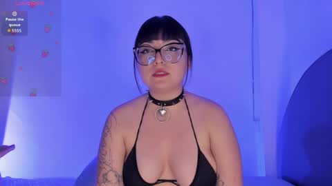 Snapshot of ravendark_666 chatting on 04-24-26, 02:47 Raven online show from 04-24-26, 02:47