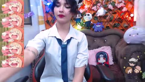 Snapshot of ravenn_20 chatting on 01-15-25, 11:21 RavenN online show from 01-15-25, 11:21