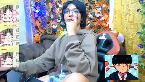 Snapshot of ravenn_20 chatting on 02-01-25, 05:26 RavenN online show from 02-01-25, 05:26