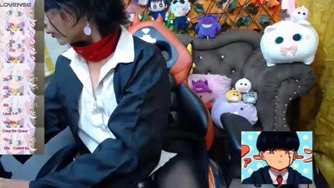 Snapshot of ravenn_20 chatting on 02-21-25, 05:31 RavenN online show from 02-21-25, 05:31