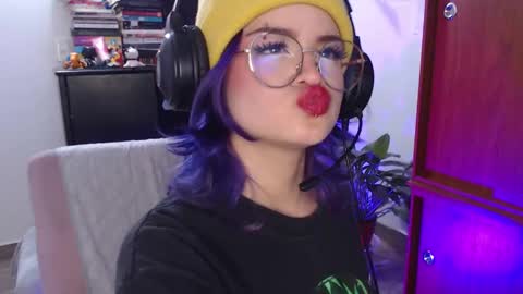 raventh_ online show from 09-18-25, 03:58