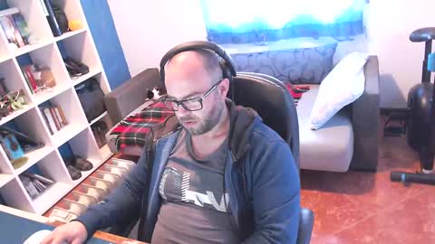 ravingr3d3 online show from 03-04-25, 12:01