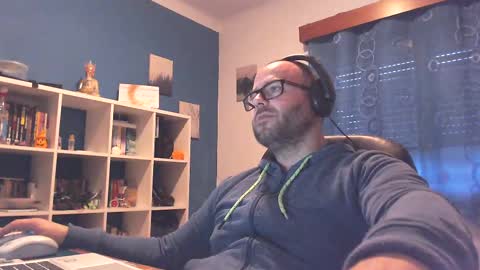 ravingr3d3 online show from 03-06-25, 06:26