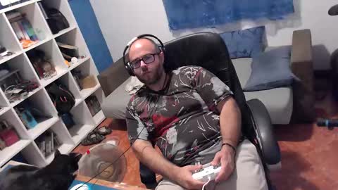 ravingr3d3 online show from 09-23-25, 09:51