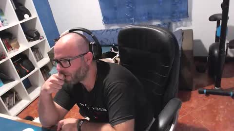 ravingr3d3 online show from 10-19-25, 09:26