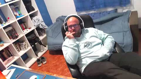 ravingr3d3 online show from 04-15-26, 10:21