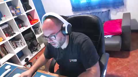 Snapshot of ravingr3d3 chatting on 06-26-26, 08:08 ravingr3d3 online show from 06-26-26, 08:08