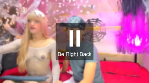 Snapshot of ravingxxmads chatting on 10-15-25, 08:14 kata online show from 10-15-25, 08:14