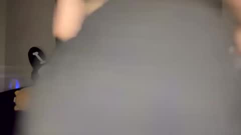 Snapshot of ravyn_nyx chatting on 09-20-25, 01:06 Ravyn and Nyx online show from 09-20-25, 01:06