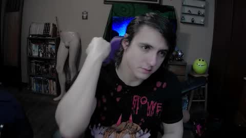 Robby Rotten online show from 11-29-25, 04:04