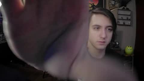 Robby Rotten online show from 11-29-25, 09:07