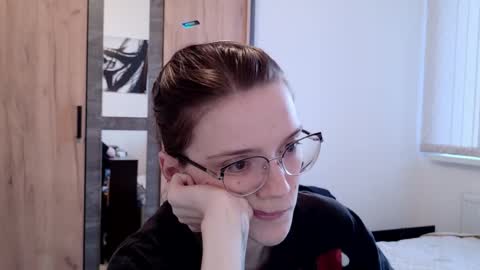 Ray-Ray online show from 04-19-26, 05:12