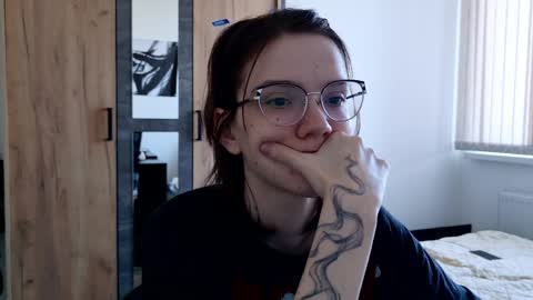 Ray-Ray online show from 04-21-26, 09:04