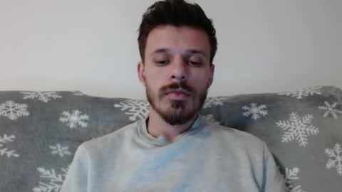 Snapshot of rayann27 chatting on 12-18-24, 03:26 rayan online show from 12-18-24, 03:26