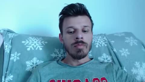 Snapshot of rayann27 chatting on 09-10-25, 08:14 rayan online show from 09-10-25, 08:14