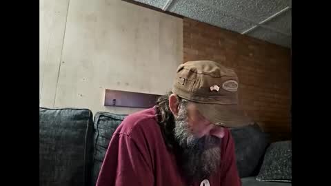 Snapshot of raybob252000 chatting on 10-16-25, 07:53 raybob252000 online show from 10-16-25, 07:53