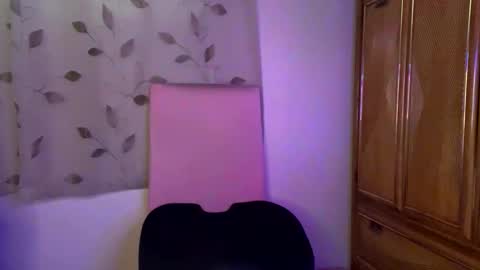 Raye Millian online show from 05-14-26, 03:41