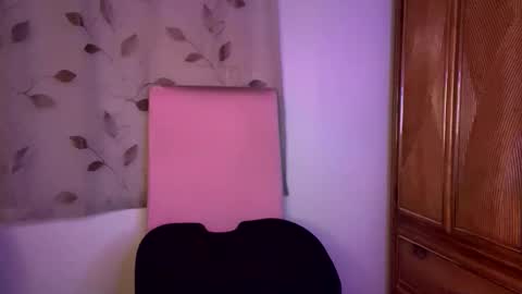 Raye Millian online show from 05-23-26, 04:50
