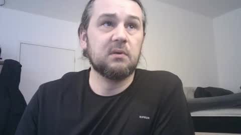 Snapshot of rayhaarlem chatting on 02-15-26, 08:27 rayhaarlem online show from 02-15-26, 08:27